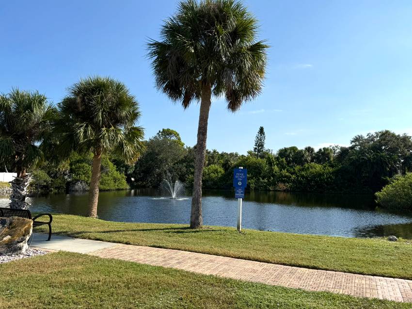 Bayshore Windmill Village - Mobile Home Community