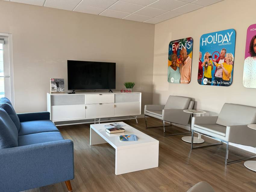 Bayshore Windmill Village - Mobile Home Community