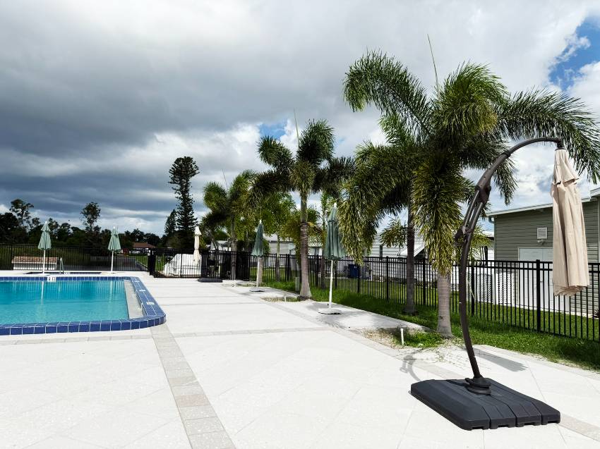 Terra Palms - Mobile Home Community