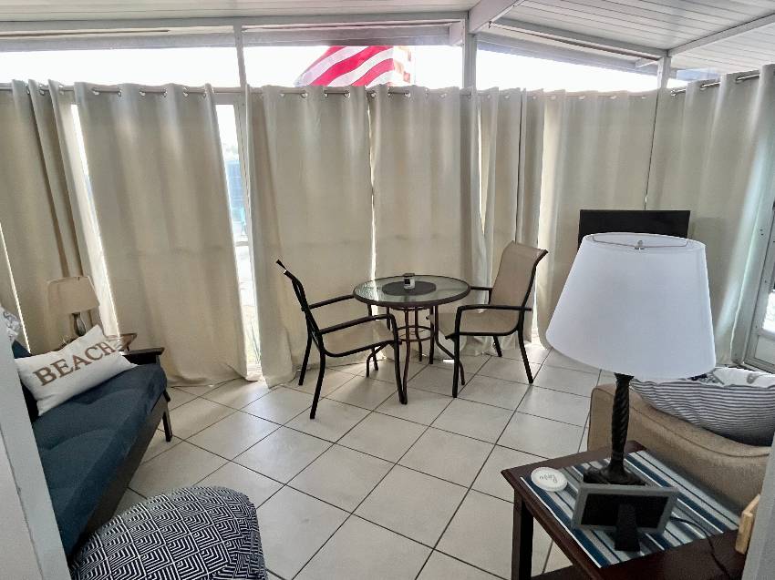 433 Bimini a Venice, FL Mobile or Manufactured Home for Sale