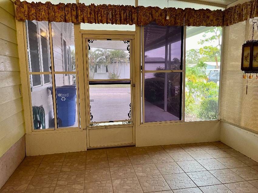 1276 S Indies Cir a Venice, FL Mobile or Manufactured Home for Sale