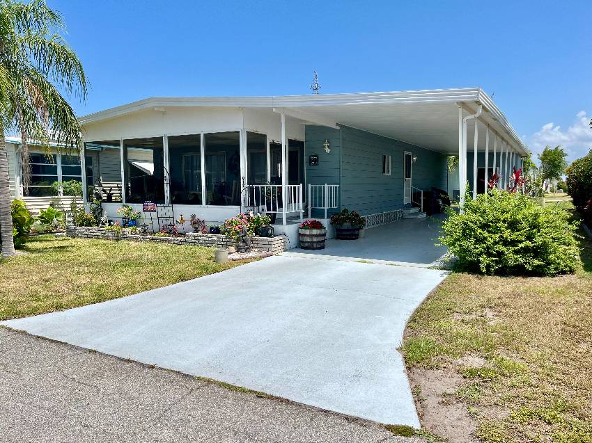 917 Questa a Venice, FL Mobile or Manufactured Home for Sale