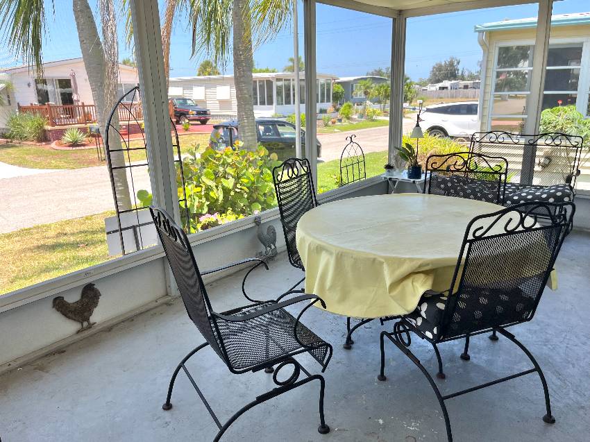 917 Questa a Venice, FL Mobile or Manufactured Home for Sale