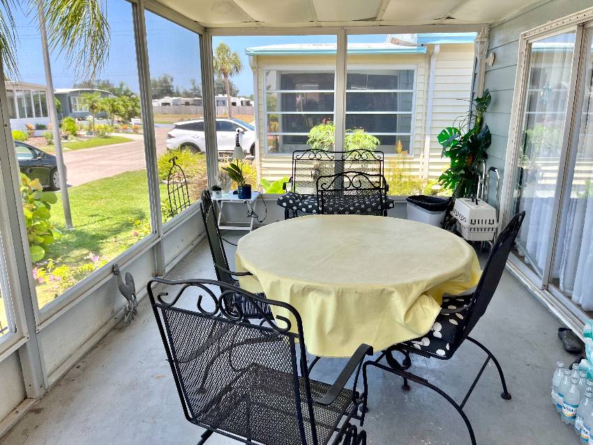 917 Questa a Venice, FL Mobile or Manufactured Home for Sale