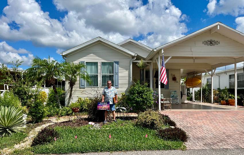 426 Cobia a Venice, FL Mobile or Manufactured Home for Sale