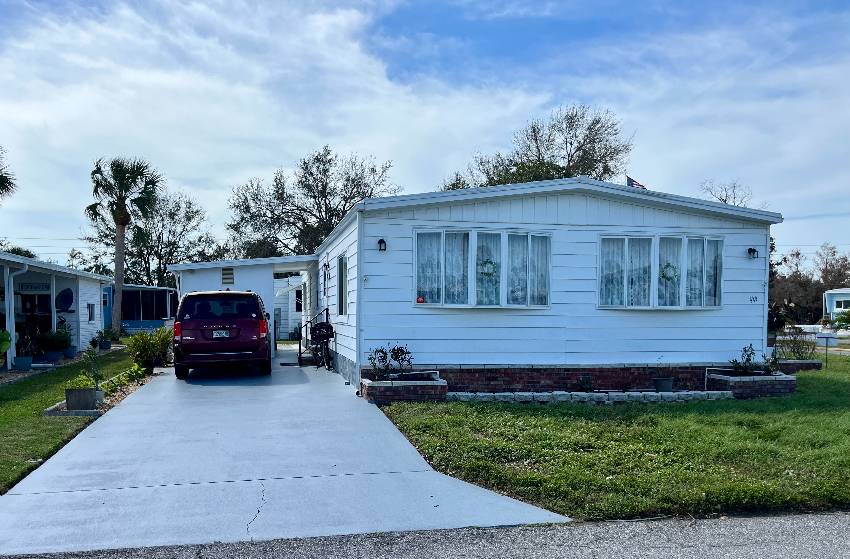 948 Bonaire a Venice, FL Mobile or Manufactured Home for Sale