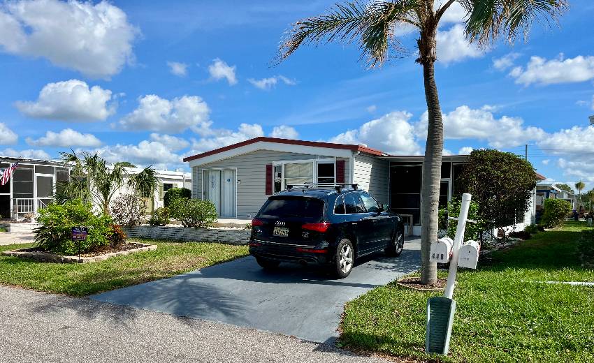 440 Cobia a Venice, FL Mobile or Manufactured Home for Sale