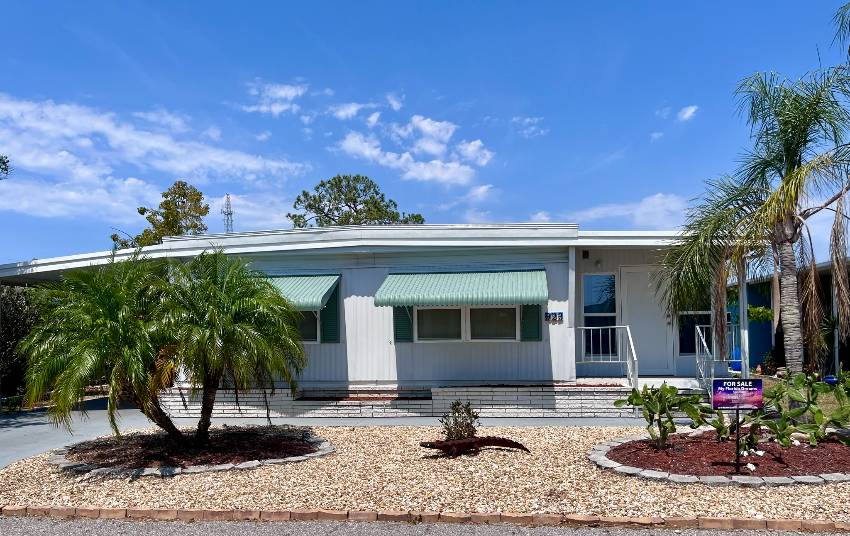 923 Posadas a Venice, FL Mobile or Manufactured Home for Sale