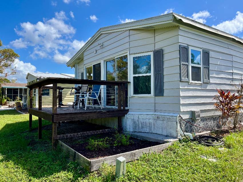 1241 N Indies Circle a Venice, FL Mobile or Manufactured Home for Sale