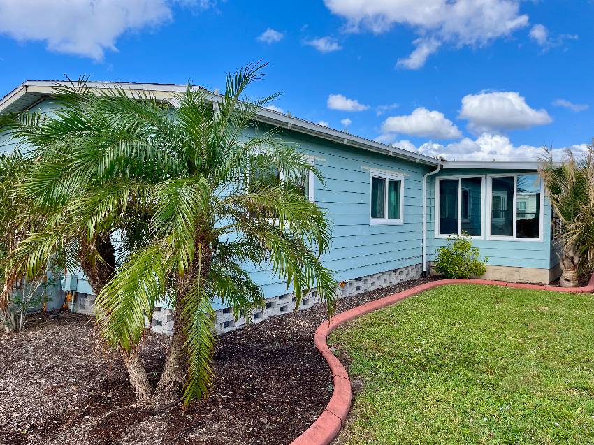 950 Inagua a Venice, FL Mobile or Manufactured Home for Sale