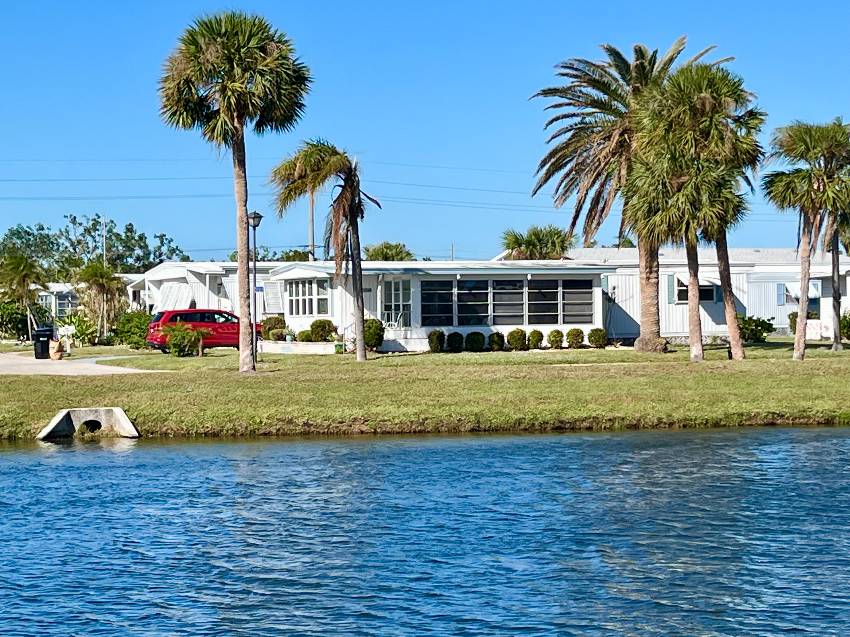 937 Windemere a Venice, FL Mobile or Manufactured Home for Sale