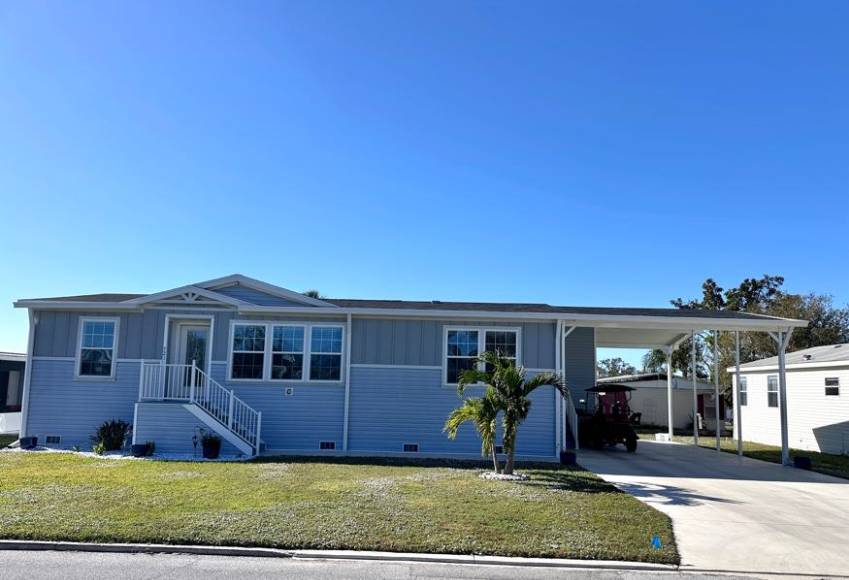 521 Edgewater Dr a Ellenton, FL Mobile or Manufactured Home for Sale