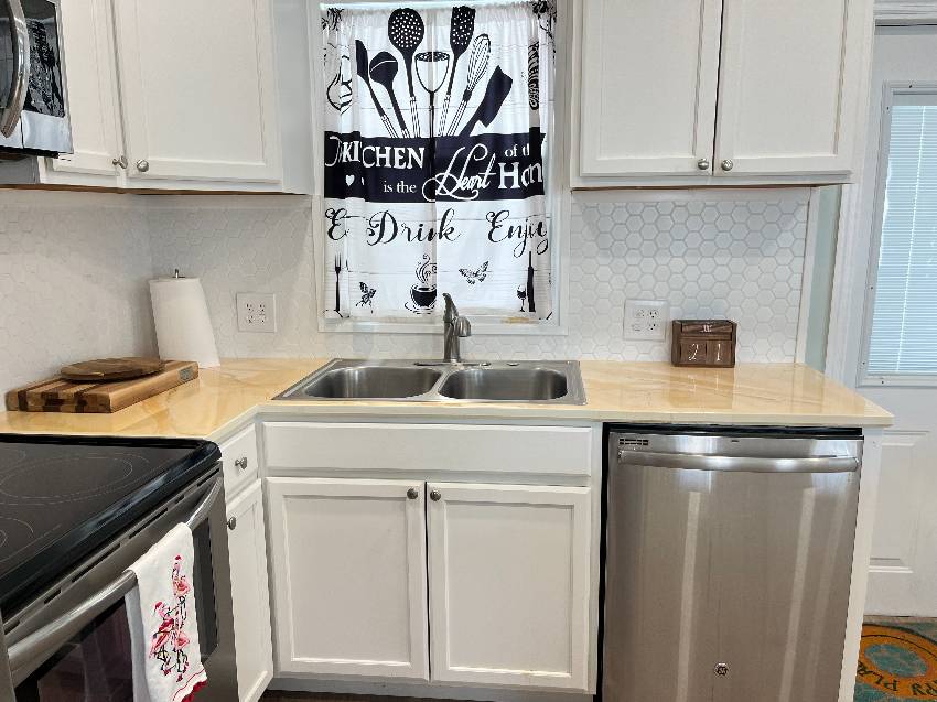 966 Vincent a Venice, FL Mobile or Manufactured Home for Sale