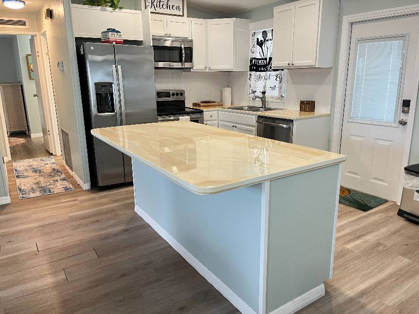 966 Vincent a Venice, FL Mobile or Manufactured Home for Sale