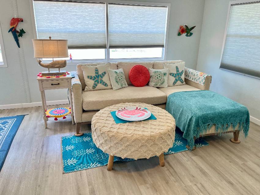 964 Nogoya a Venice, FL Mobile or Manufactured Home for Sale