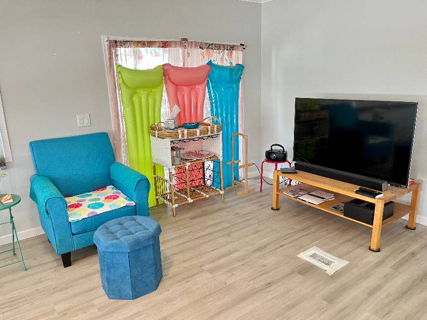 964 Nogoya a Venice, FL Mobile or Manufactured Home for Sale