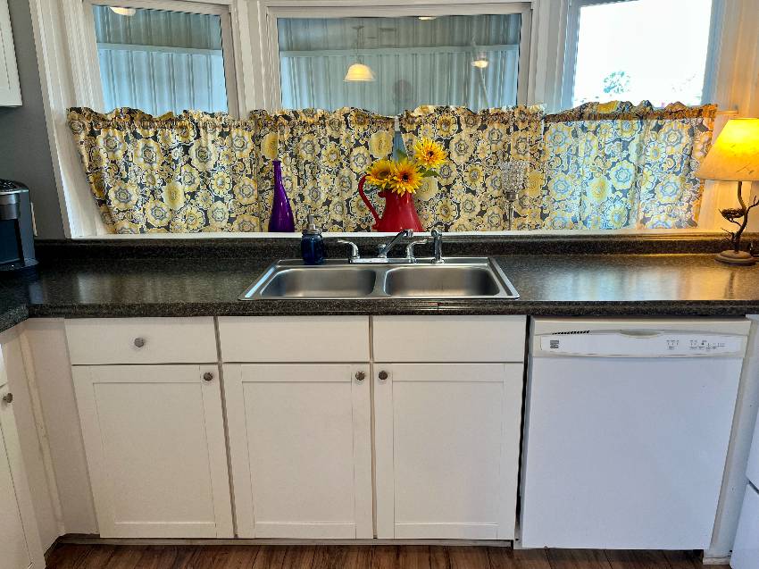 906 Orinoco a Venice, FL Mobile or Manufactured Home for Sale