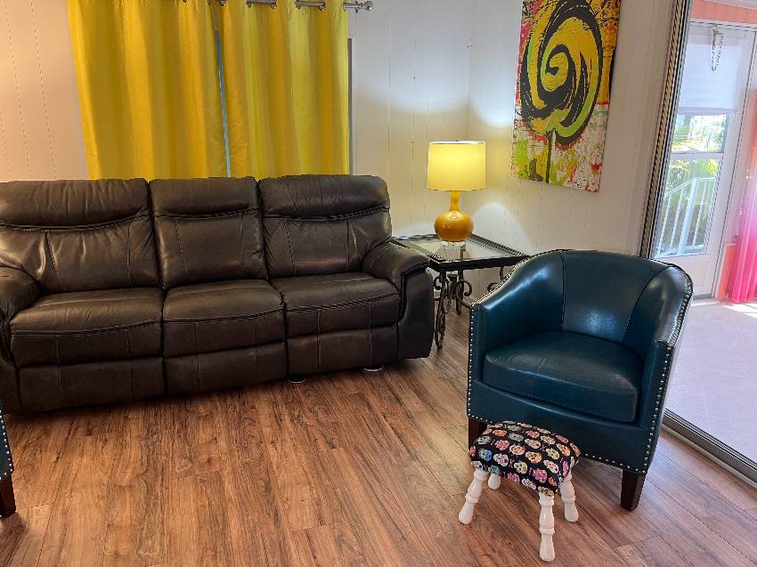 906 Orinoco a Venice, FL Mobile or Manufactured Home for Sale