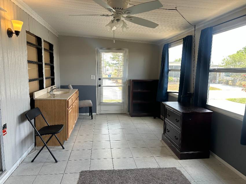 490 Sandalwood Ln a Ellenton, FL Mobile or Manufactured Home for Sale