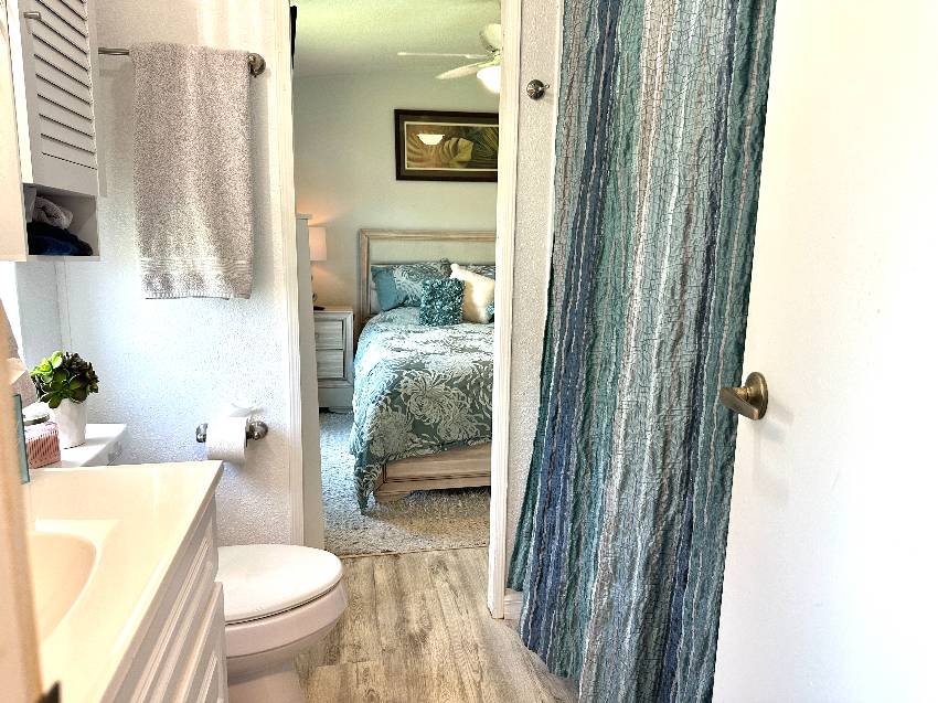 4330 Lake View Dr a Ellenton, FL Mobile or Manufactured Home for Sale
