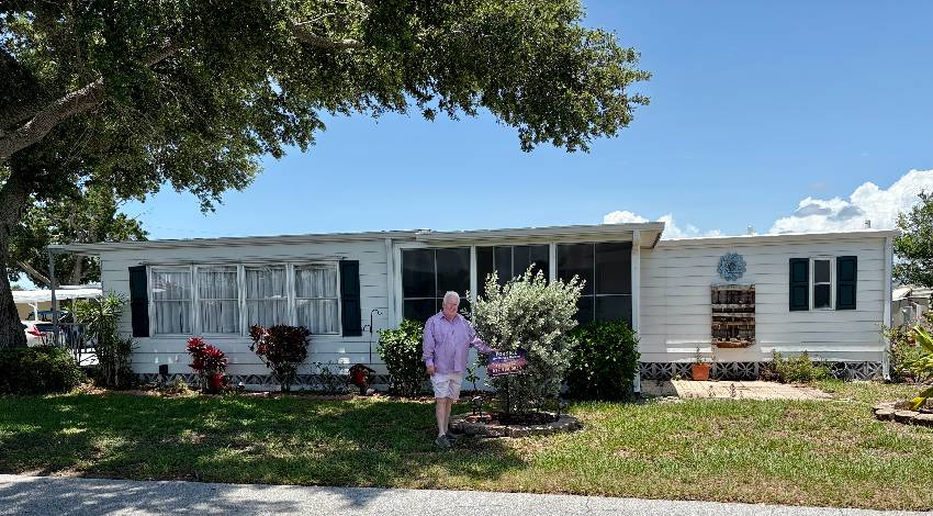 420 Zacapa a Venice, FL Mobile or Manufactured Home for Sale