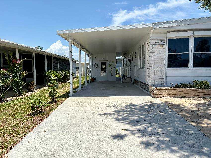 420 Zacapa a Venice, FL Mobile or Manufactured Home for Sale
