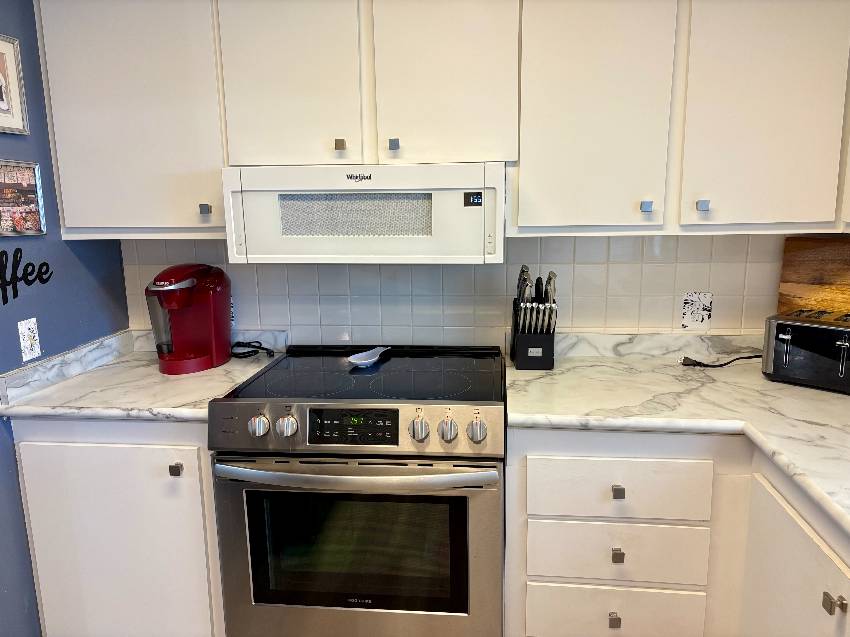420 Zacapa a Venice, FL Mobile or Manufactured Home for Sale
