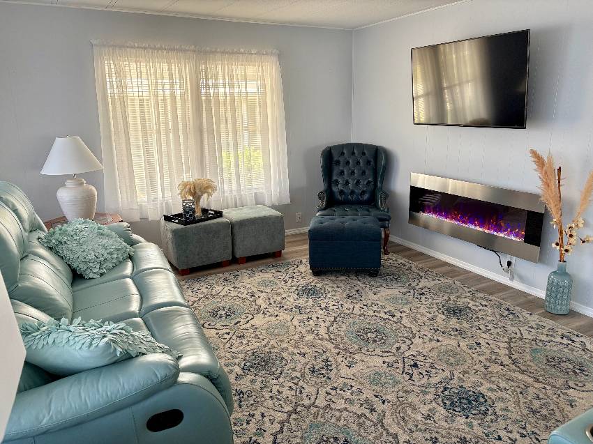 420 Zacapa a Venice, FL Mobile or Manufactured Home for Sale