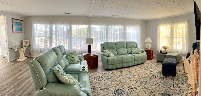 420 Zacapa a Venice, FL Mobile or Manufactured Home for Sale