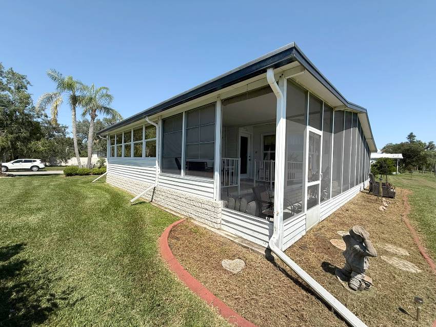 8111 Buena Vista Dr N a Ellenton, FL Mobile or Manufactured Home for Sale