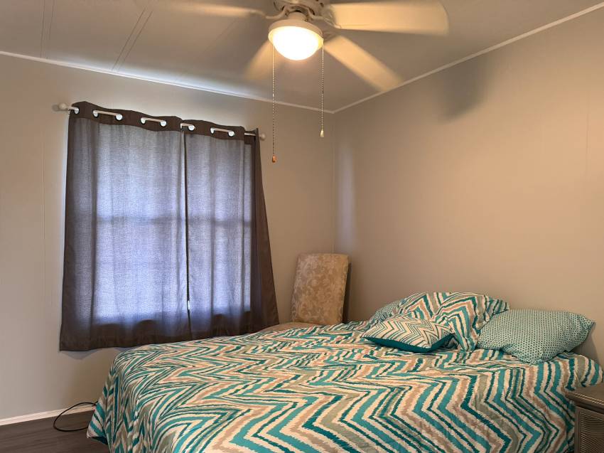 401 Peppertree a Ellenton, FL Mobile or Manufactured Home for Sale