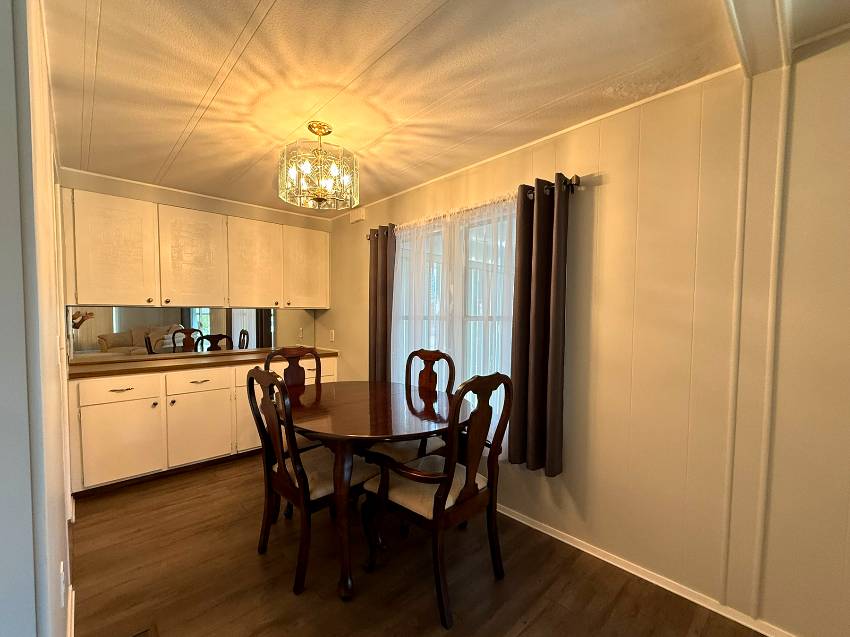 401 Peppertree a Ellenton, FL Mobile or Manufactured Home for Sale