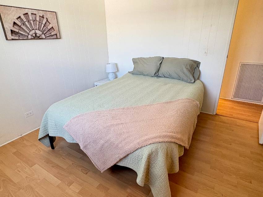 433 Bimini a Venice, FL Mobile or Manufactured Home for Sale