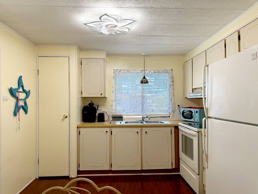 3904 Sunset Dr a Ellenton, FL Mobile or Manufactured Home for Sale