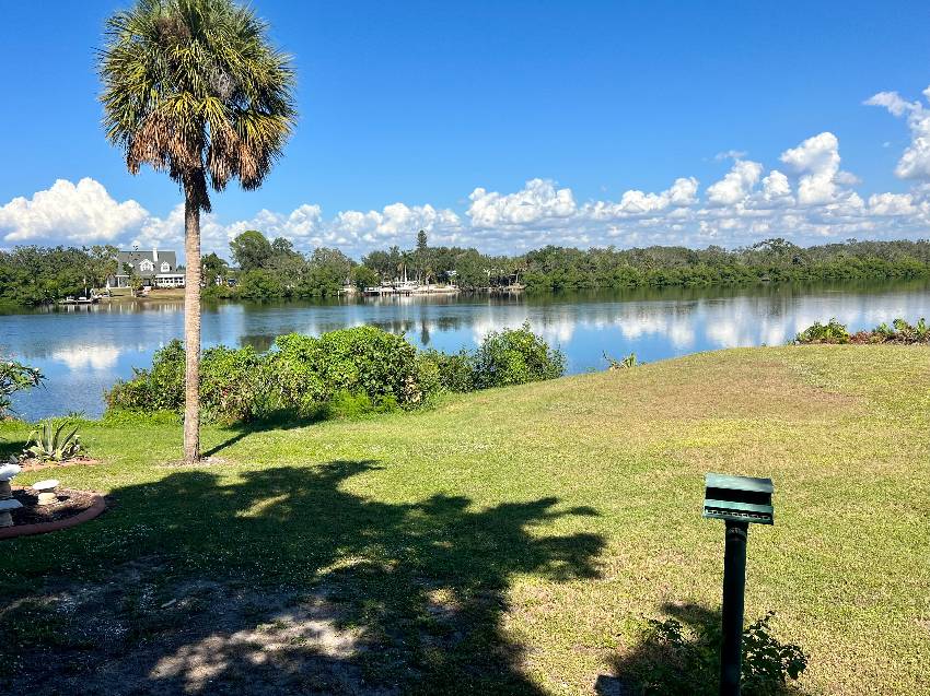 2206 Chaney Dr Lot 305 a Ruskin, FL Mobile or Manufactured Home for Sale