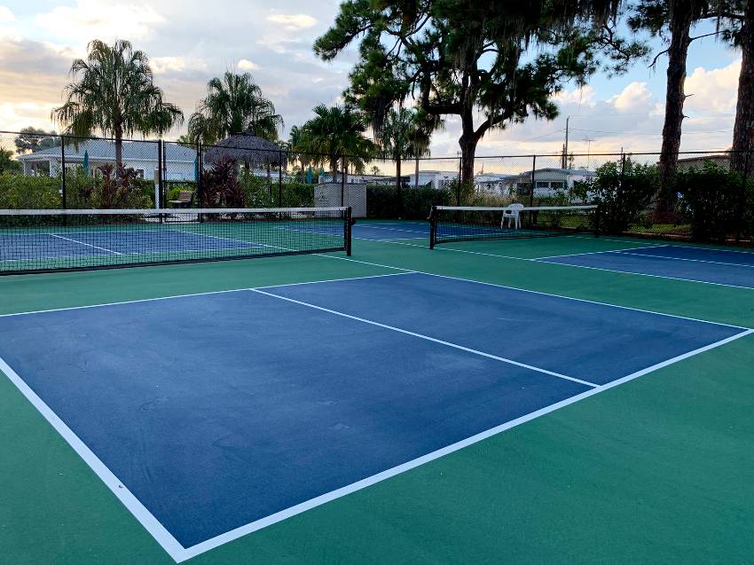 42 East Rd a Palmetto, FL Mobile or Manufactured Home for Sale