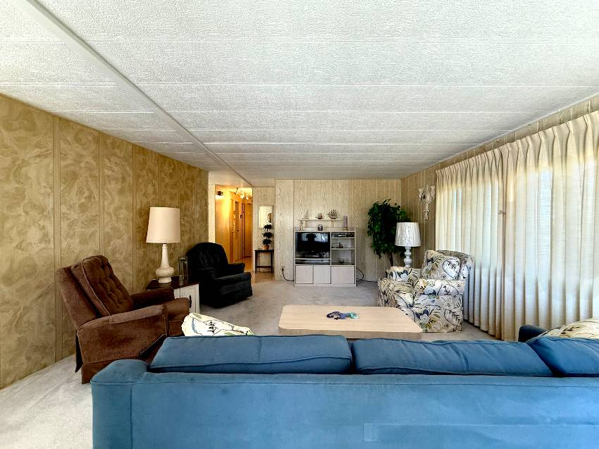 42 East Rd a Palmetto, FL Mobile or Manufactured Home for Sale