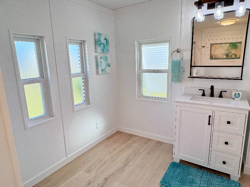 1304 S. Indies Circle a Venice, FL Mobile or Manufactured Home for Sale