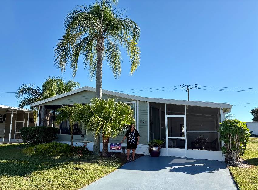 1304 S. Indies Circle a Venice, FL Mobile or Manufactured Home for Sale