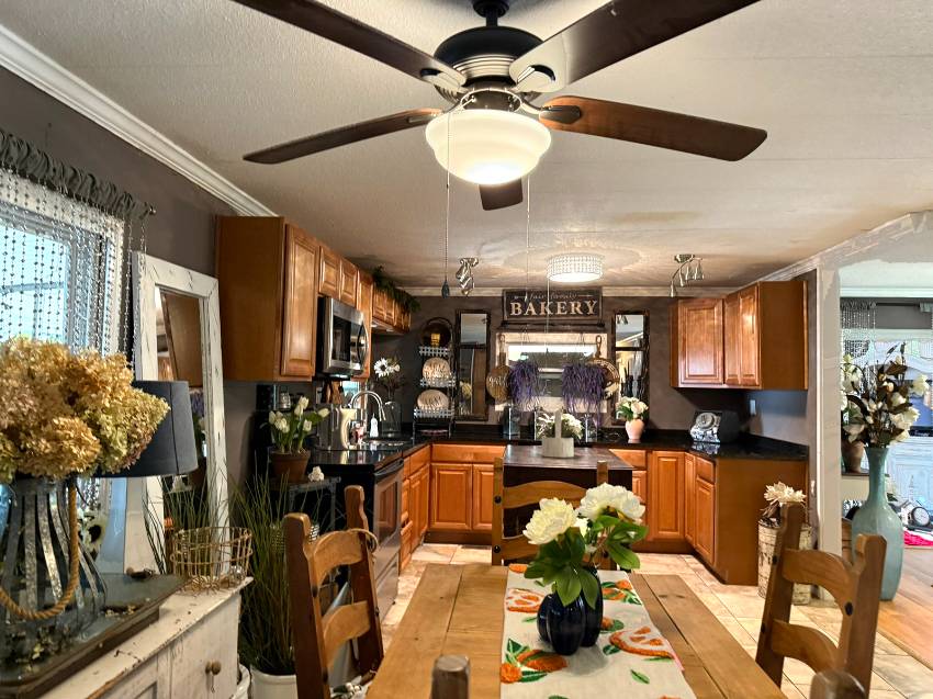 374 Teakwood Dr a Ellenton, FL Mobile or Manufactured Home for Sale