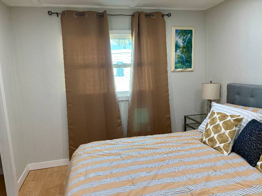 921 Orinoco a Venice, FL Mobile or Manufactured Home for Sale