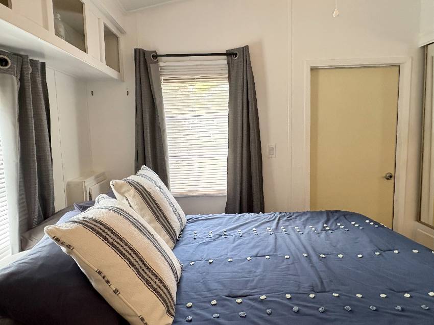 1300 N River Road a Venice, FL Mobile or Manufactured Home for Sale