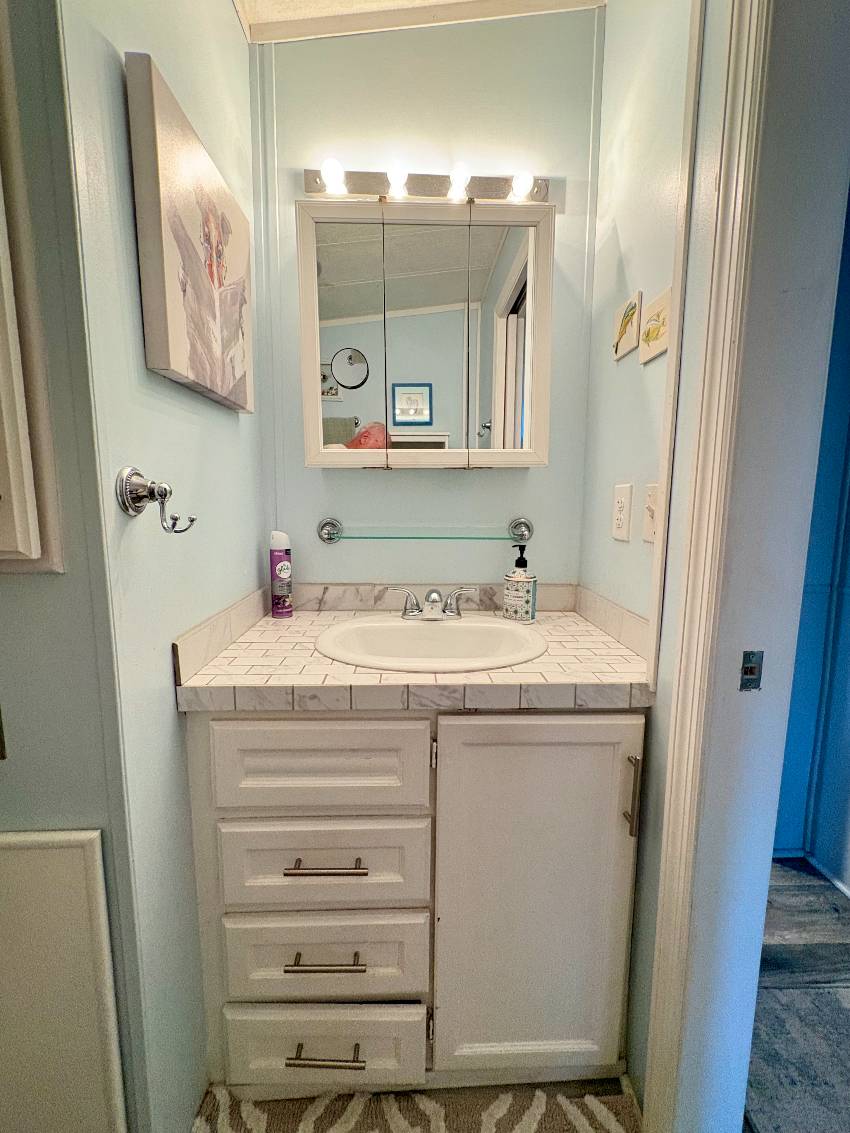 1300 N River Road C8 a Venice, FL Mobile or Manufactured Home for Sale