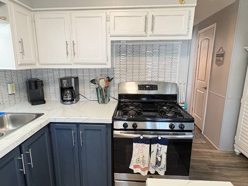 1300 N River Road C8 a Venice, FL Mobile or Manufactured Home for Sale