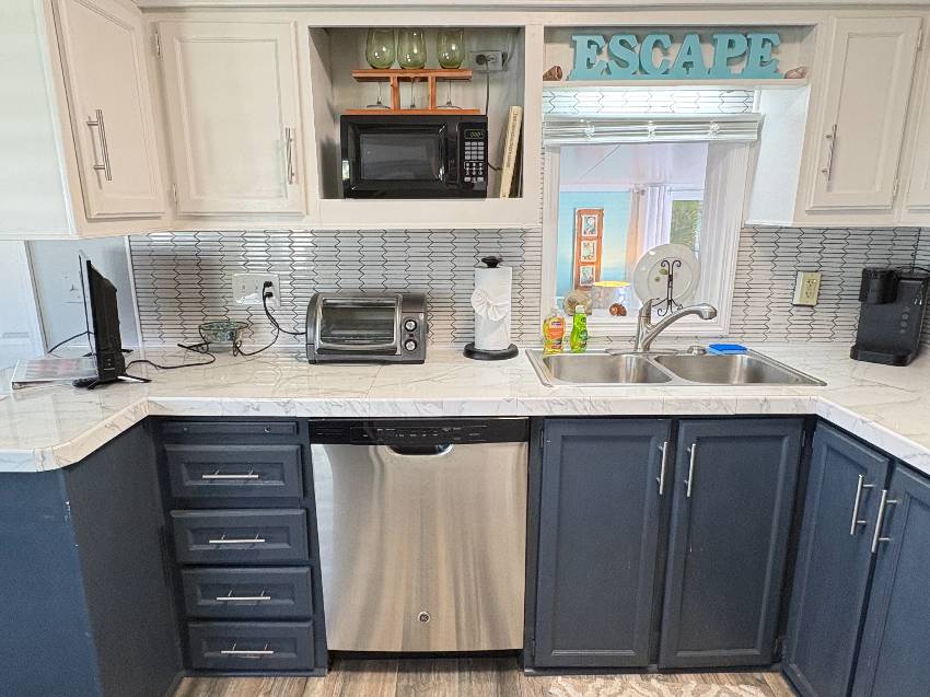 1300 N River Road C8 a Venice, FL Mobile or Manufactured Home for Sale