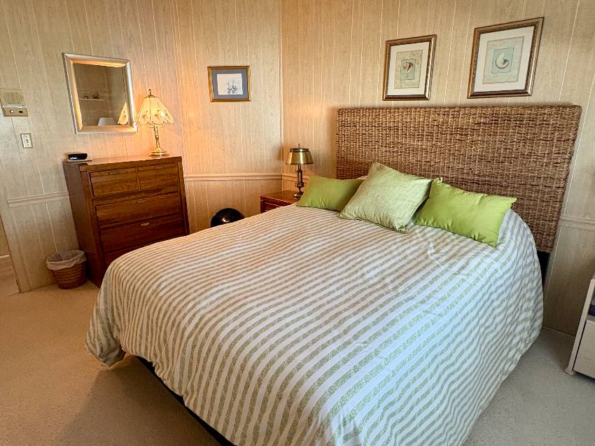 1215 Hispaniola Way a Venice, FL Mobile or Manufactured Home for Sale