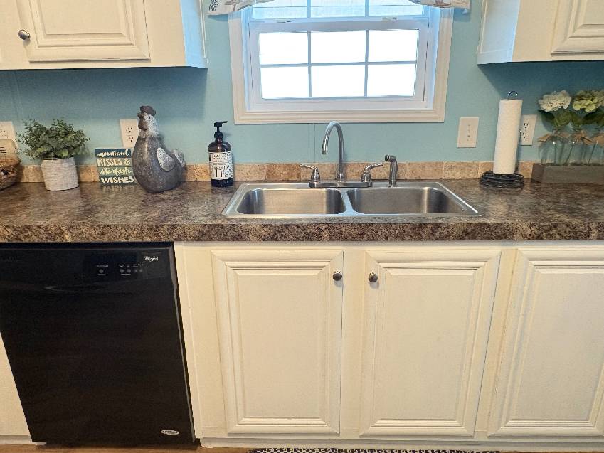 980 Trinidad E a Venice, FL Mobile or Manufactured Home for Sale