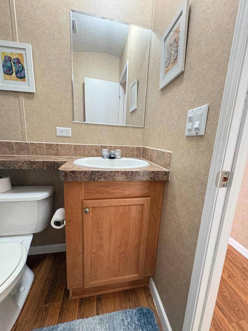 917 Guadalupe W a Venice, FL Mobile or Manufactured Home for Sale