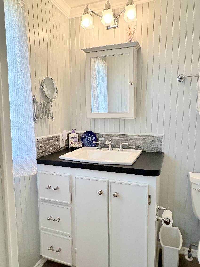 935 Vincent W a Venice, FL Mobile or Manufactured Home for Sale