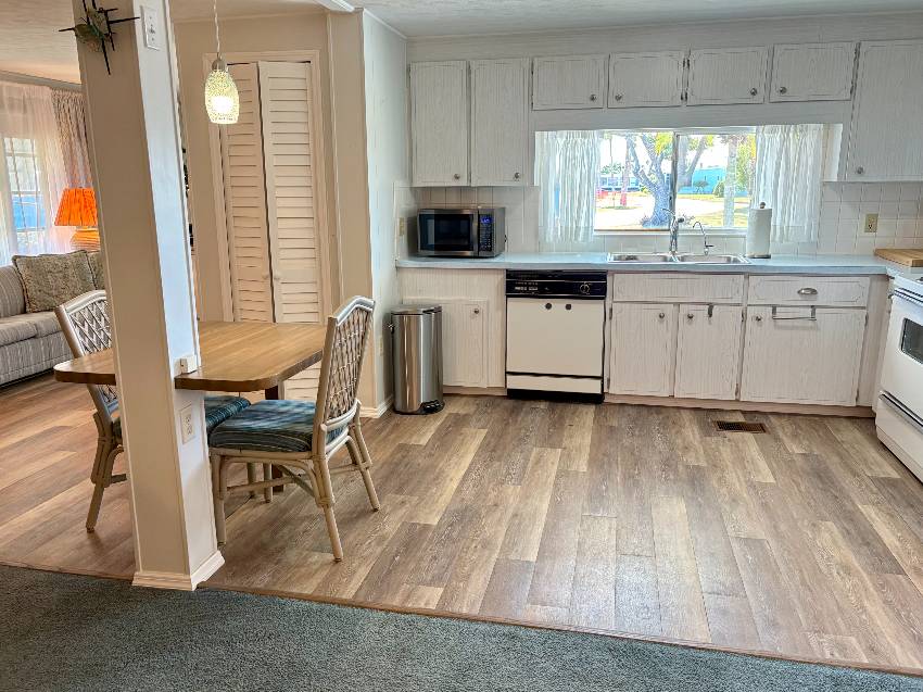 935 Vincent W a Venice, FL Mobile or Manufactured Home for Sale